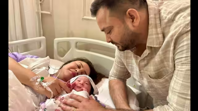 दादा- दादी बने लालू यादव और रावड़ी देवी, बिहार के डिप्टी सीएम तेजस्वी यादव बने पापा