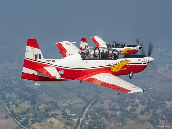 केन्द्रीय मंत्रिमंडल ने भारतीय वायु सेना के लिए 6,800 करोड़ रुपये से अधिक की लागत से एचएएल से 70 एचटीटी-40 बेसिक ट्रेनर विमान की खरीद को मंजूरी दी