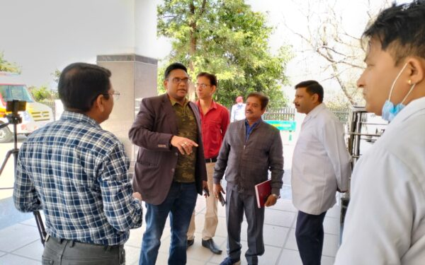 चारधाम यात्रा रूट पर हेल्थ सुविधाओं का स्वास्थ्य सचिव डॉ आर.राजेश कुमार ने किया निरीक्षण