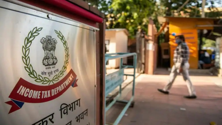 आयकर विभाग द्वारा कर्नाटक में तलाशी और जब्ती अभियान किया शुरू