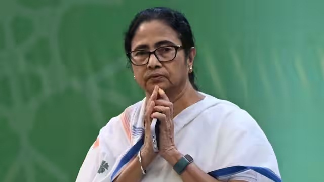 ममता सरकार पर केन्द्र का बकाया, गृह मंत्रालय ने मूल राशि पर ब्याज जोड़कर मुख्य सचिव को भेजा पत्र
