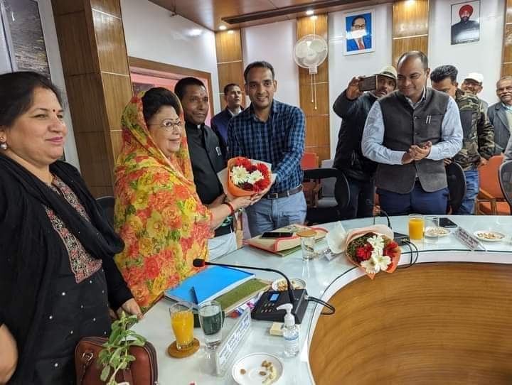 प्रधानमंत्री ने उत्तराखंड में विकास मानकों पर शीर्ष प्रदर्शन के लिए टिहरी को दी बधाई