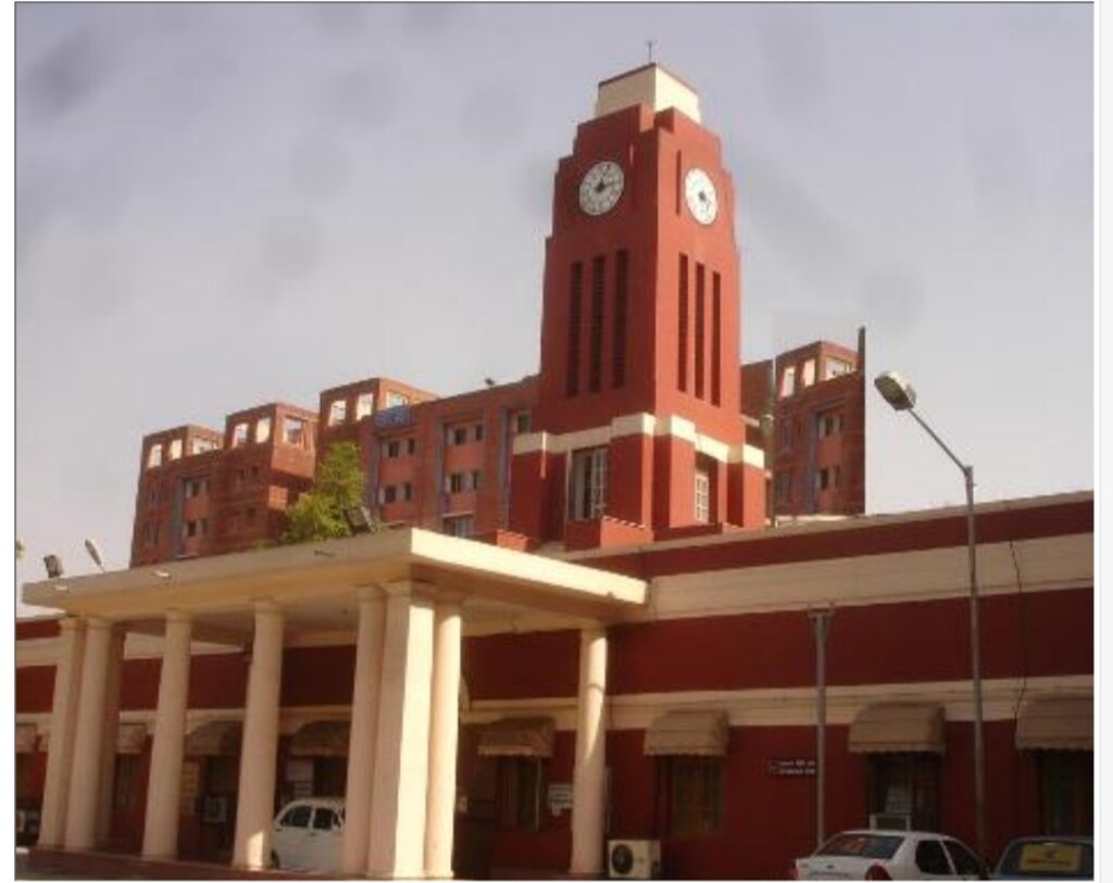 एलएनजेपी/इर्विन अस्पताल में अफसरों की मिलीभगत से दुकानदारों की बल्ले बल्ले