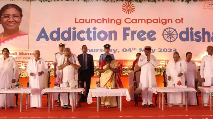भारत की राष्ट्रपति ने ब्रह्म कुमारी केंद्र, हाटबद्रा के ‘व्यसन मुक्त ओडिशा’ अभियान का किया शुभारंभ