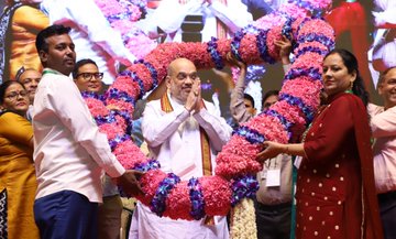 प्रधानमंत्री ने नई दिल्ली में विकास कार्यों के उद्घाटन की सराहना की