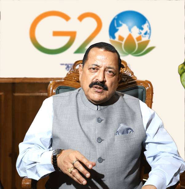 कश्मीर के अत्यधिक महत्वाकांक्षी युवा देश के लोगों के लिए प्रधानमंत्री मोदी द्वारा खोले गए विशाल अवसरों को देख सकते हैं: डॉ. जितेंद्र सिंह