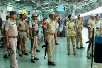 आरपीएफ में कॉन्स्टेबल और सब-इंस्पेक्टर के 9000 पदों पर भर्ती के लिए मीडिया रिपोर्टों का खंडन