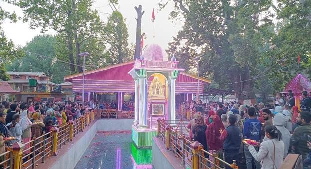 माँ खीर भवानी की कृपा हम पर सदैव बनी रहे – अमित शाह