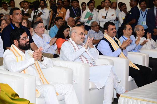 मोदी जी ने विभिन्न क्षेत्रों, भाषाओं और बोलियों के बारे में संवाद के माध्यम से भारत के सामाजिक लोकतंत्र को मज़बूत करने का काम किया है:अमित शाह