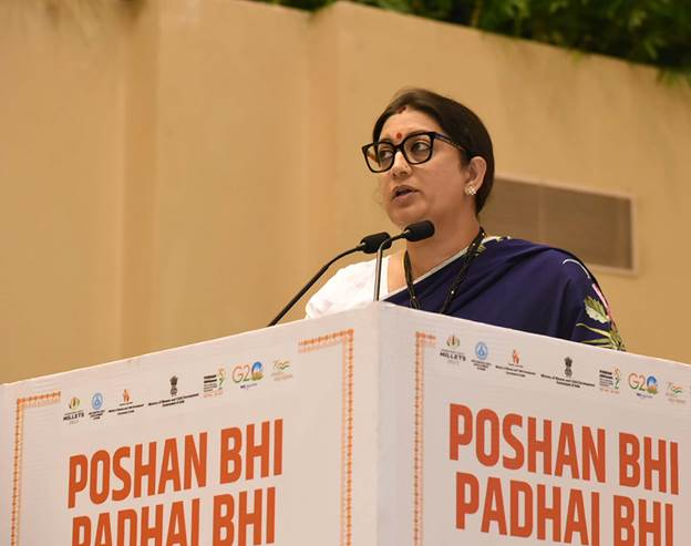 स्मृति ज़ूबिन इरानी ने 10 मई, 2023 को प्रारंभिक बाल्यावस्था देखभाल और शिक्षा द्वारा आयोजित एक राष्ट्रीय कार्यक्रम के दौरान “पोषण भी, पढ़ाई भी” का किया शुभारंभ