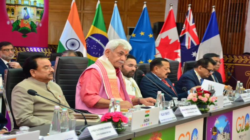 विकासात्मक योजनाओं के माध्यम से जम्मू-कश्मीर में आतंकवाद का पारिस्थितिकी तंत्र अलग-थलग: उपराज्यपाल मनोज सिन्हा