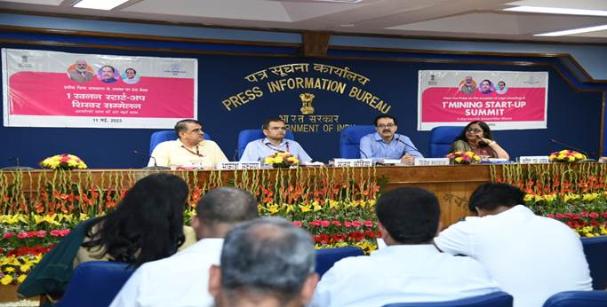 स्टार्ट-अप और उद्योग खनन क्षेत्र की तकनीकी चुनौतियों से निपटने में मददगार हो सकते हैं – खान सचिव विवेक भारद्वाज