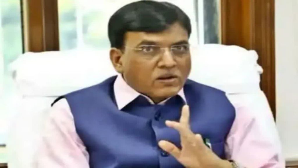 केंद्रीय स्वास्थ्य मंत्री मनसुख मांडविया ने फूड स्ट्रीट परियोजना की, की समीक्षा