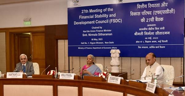 केन्द्रीय वित्त मंत्री निर्मला सीतारमण ने वित्तीय स्थिरता और विकास परिषद की 27वीं बैठक की, कीअध्यक्षता