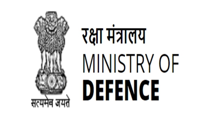 सरकार ने घरेलू रक्षा उद्योग को बढ़ावा देने के लिए नौ सौ 28 वस्तुओं के आयात पर लगाया प्रतिबंध