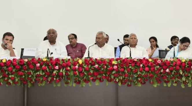 क्या राहुल को दुल्हा बनाने के लिए विपक्ष तैयार है?