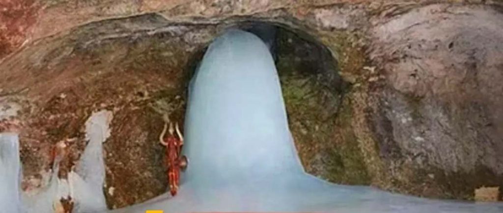 5 लाख का बीमा, श्रीनगर-जम्मू से रात में हवाई सेवा; अमरनाथ यात्रा में इस बार क्या है खास