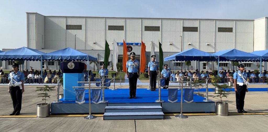 हिंडन वायुसेना स्टेशन की कमान में परिवर्तन