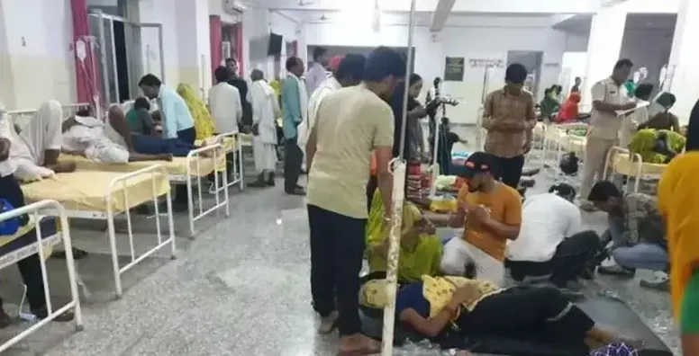 दौसा में धार्मिक कार्यक्रम में खाना खाने से फूड पॉइजनिंग, 300 से अधिक लोग बीमार