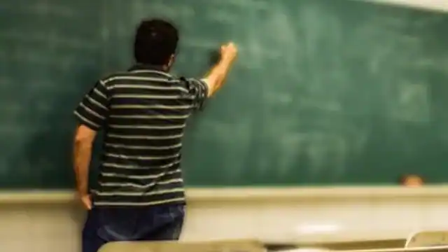 प्रदेश में बेसिक शिक्षा विभाग ने शिक्षकों के तबादले की प्रक्रिया समय-सीमा के भीतर पूरी की
