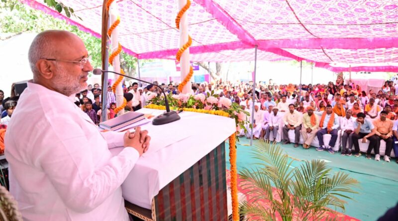 कक्षा नौ से लेकर ऊपर के बच्चों के लिए भी मिड डे मील व्यवस्था को लेकर राज्य सरकार से बात करेंगे–राज्यपाल सीपी राधाकृष्णन