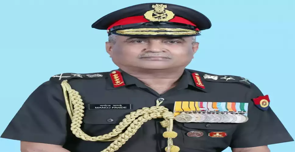 सेना प्रमुख बांग्लादेश के दो दिवसीय दौरे पर रवाना