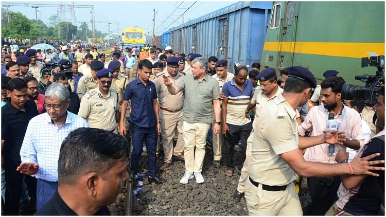 51 घंटे, 2300 से ज्यादा स्टाफ, जानें कैसे रेल मंत्री अश्विनी वैष्णव ने टीम को लीड किया