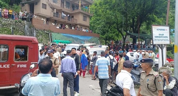 उत्तराखंड के चमोली में ट्रांसफार्मर ब्लास्ट, करंट से 15 की मौत,कई घायल