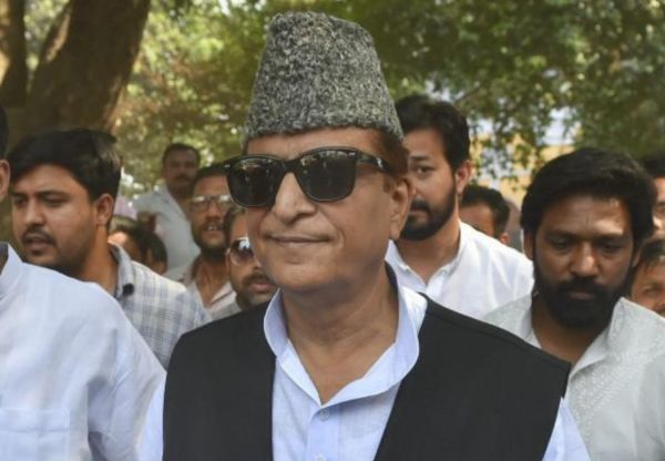 हेट स्पीच मामले में आजम खान को झटका, कोर्ट ने सुनाई 2 साल की सजा