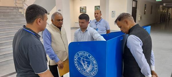 भारत के निर्वाचन आयुक्त डॉ. अनूप चन्द्र पांडे राष्ट्रपति चुनावों का निरीक्षण करने के लिए उज्बेकिस्तान के दौरे पर