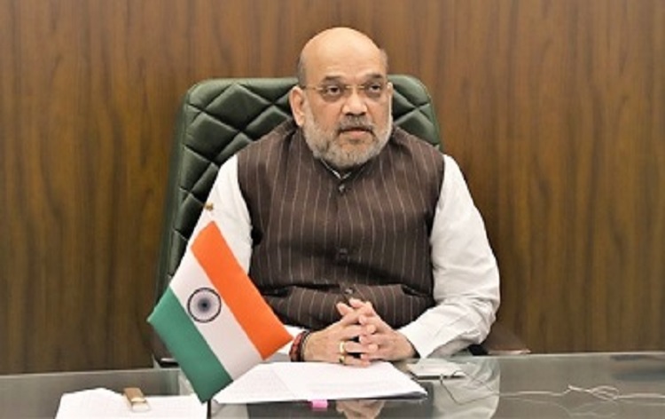 केंद्र सरकार ने राज्य के विभिन्न हिस्सों में बाढ़ जैसी स्थिति को देखते हुए गुजरात को हर संभव मदद का दिया आश्वासन