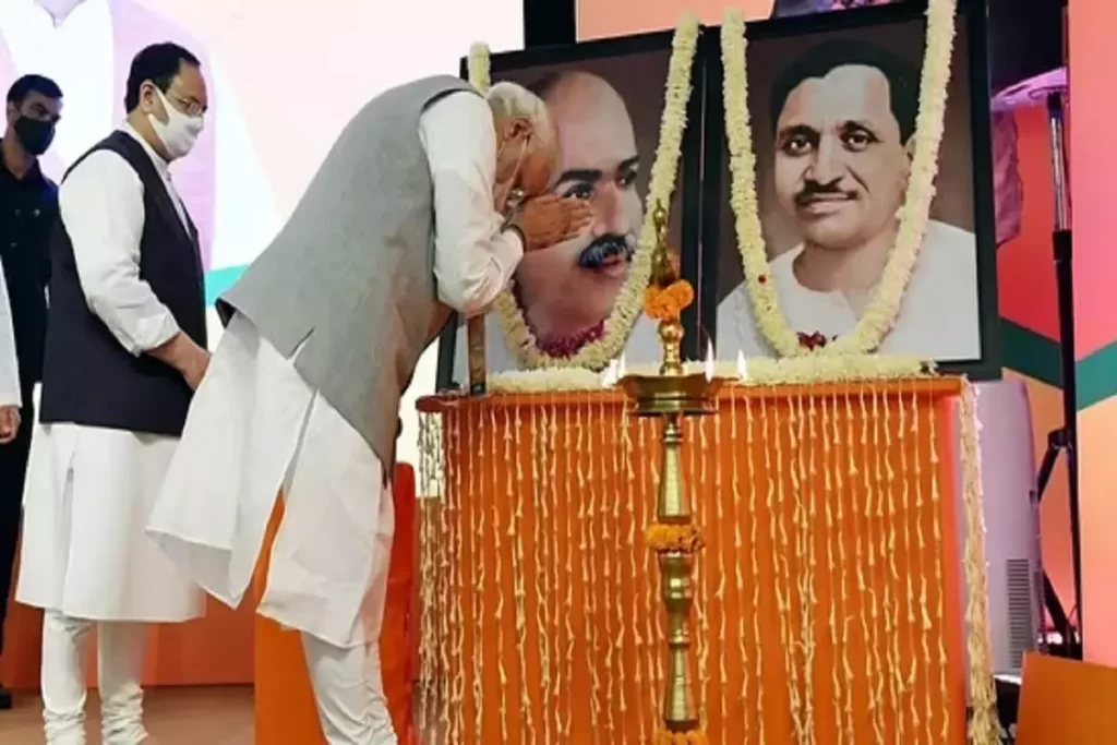 प्रधानमंत्री ने डॉ. श्यामा प्रसाद मुखर्जी को उनकी जन्म-जयंती पर श्रद्धांजलि अर्पित की