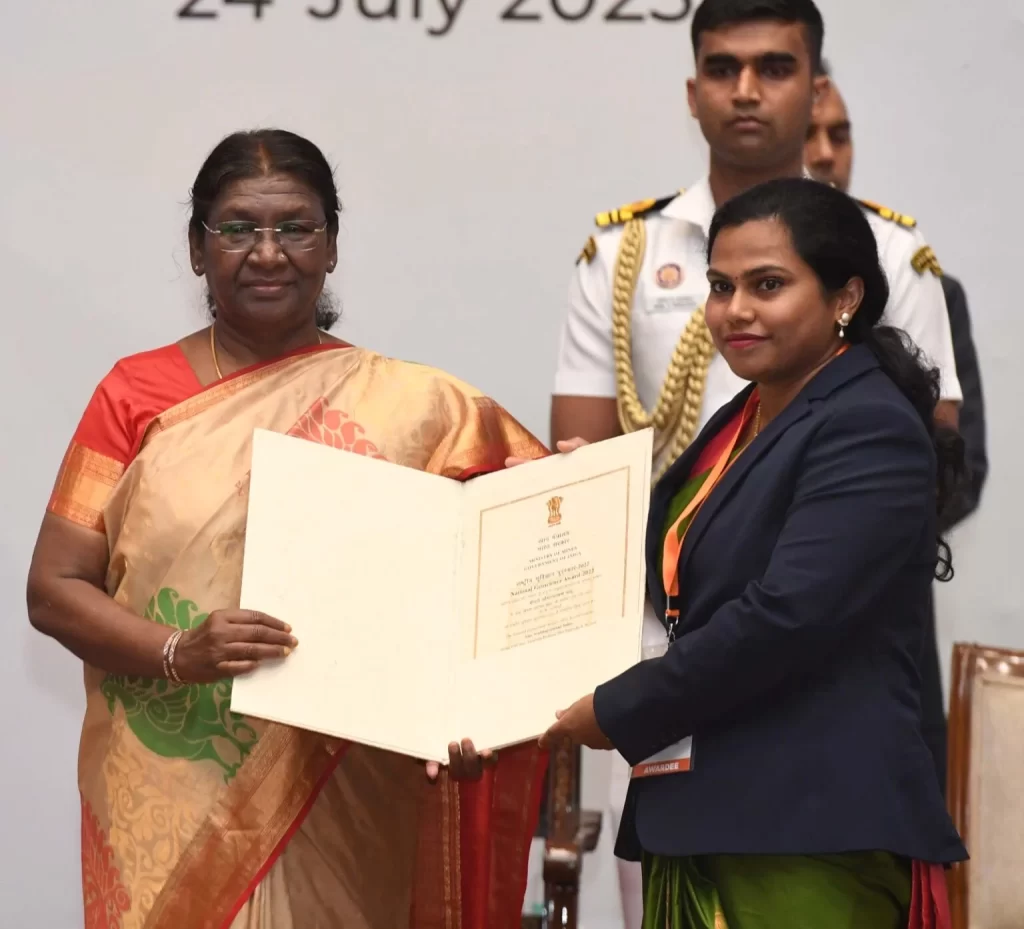 राष्ट्रपति मुर्मु ने राष्ट्रपति भवन के सांस्कृतिक केंद्र में राष्ट्रीय भूविज्ञान पुरस्कार किए प्रदान