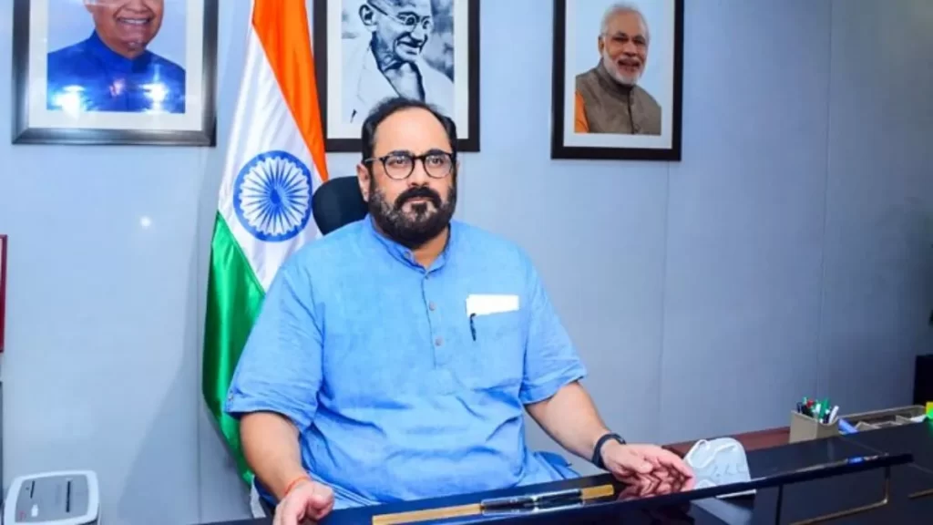 प्रधानमंत्री के दूरदर्शी नेतृत्व में भारत अपनी सेमीकंडक्टर महत्वाकांक्षाओं को अर्जित करने की दिशा में तेजी से प्रगति कर रहा है: राज्य मंत्री राजीव चंद्रशेखर