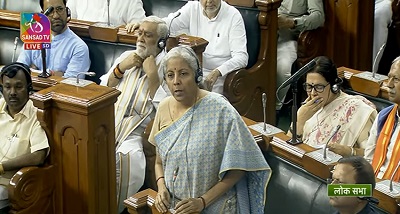 सभी बैंकों को निर्देश, ऋण पुनर्भुगतान के मुद्दे को संवेदनशीलता और मानवीय भावना के साथ निपटाएं: वित्त मंत्री निर्मला सीतारामन