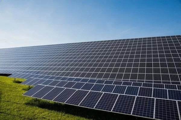 साउथ ईस्टर्न कोलफील्ड्स लिमिटेड 600 मेगावाट क्षमता की सौर ऊर्जा परियोजनाओं का करेगी विकास