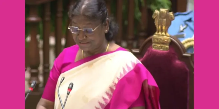 समावेशी विकास के लिए प्रयास और जनहित में कार्य करना सभी विधायकों का कर्तव्य: राष्ट्रपति मुर्मु