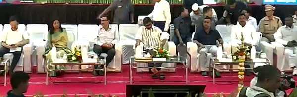 सीएम ने मरीजों को दिया सौगात, स्वास्थ्य सम्बंधित कई योजनाओं का किया उद्घाटन