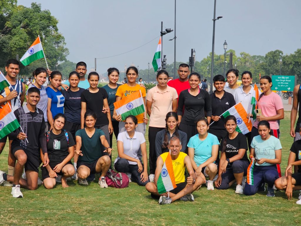 दिल्ली पुलिस अकादमी मैराथन क्लब के सदस्यों ने किया “हर घर तिरंगा दौड़” का आयोजन