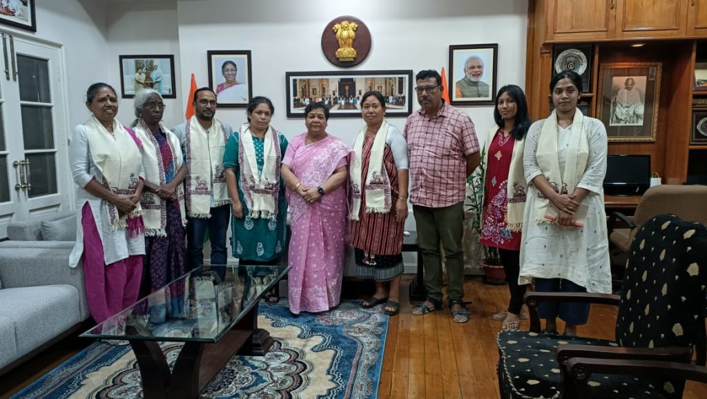 राज्यपाल अनसुईया उइके ने राजभवन इंफाल में असम, दिल्ली, कर्नाटक के सीपीआई एमएल नेताओं के साथ की मुलाकात