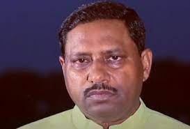 2011 के टोरेंट ऑफिसर से मारपीट करने के मामले में भाजपा सांसद रामशंकर कठेरिया को 2 साल की जेल