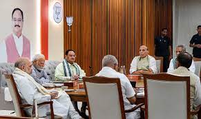 रक्षा क्षेत्र को ‘आत्मनिर्भर’ बनाने की दिशा में पिछले नौ वर्षों में काफी प्रगति हुई है; सशस्त्र बलों के पास ज्यादातर हथियार भारत में निर्मित हैं: राजनाथ सिंह