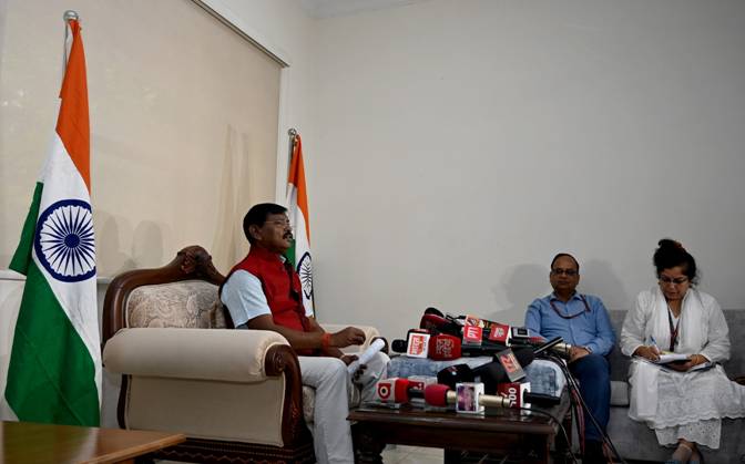 रेल सुरक्षा के लिए पिछले 9 वर्षों में उठाए गए सभी उपायों के अच्छे नतीजे मिले हैं: अर्जुन मुंडा