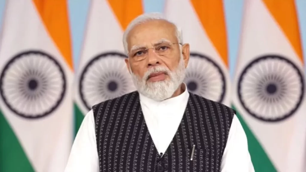 प्रधानमंत्री ने निशानेबाजी में स्वर्ण पदक जीतने पर 10 मीटर एयर पिस्टल पुरुष टीम को दी बधाई