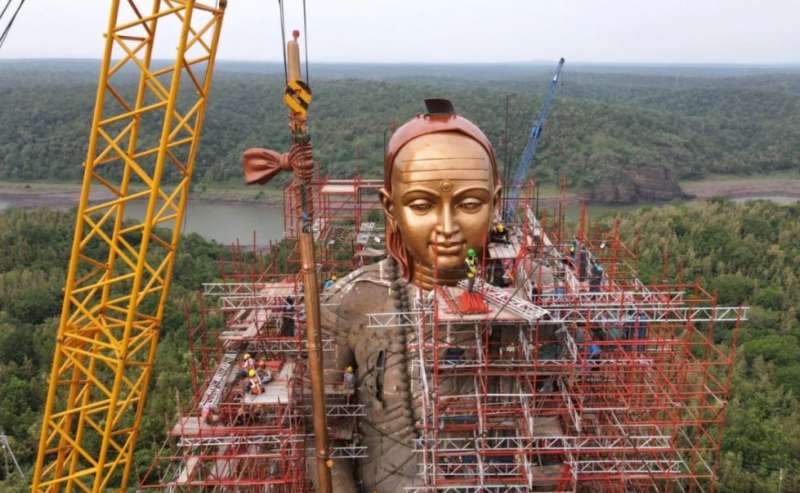 आद्य गुरु शंकराचार्य की 108 फ़ीट ऊंची अदभुत प्रतिमा का लोकार्पण, धरा से नभ तक…”अद्वेत”