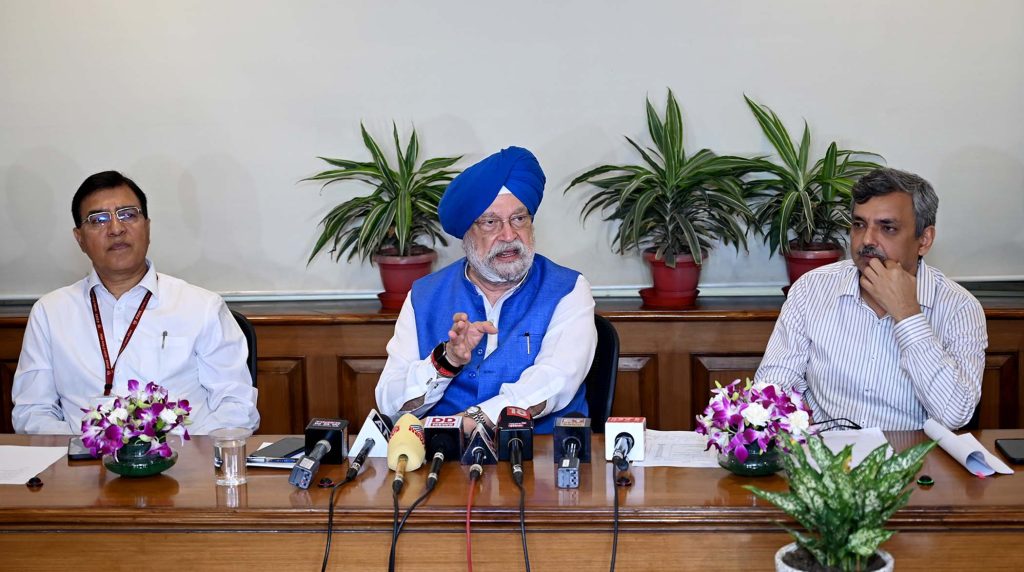 एक तारीख, एक घंटा, एक साथ के लिए प्रधानमंत्री का आह्वान, स्वच्छ भारत के लिए दुनिया का सबसे बड़ा स्वैच्छिक प्रयास हो सकता है: हरदीप एस पुरी