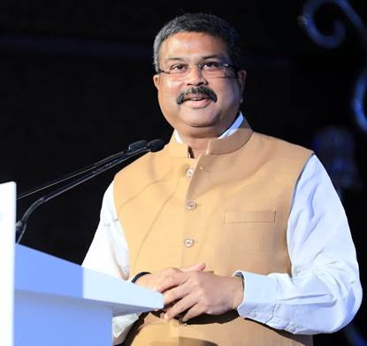 ‘शिक्षा से उद्यमिता’ के माध्यम से डिजिटल कौशल को जमीनी स्तर तक ले जाने, छात्रों, युवाओं, कार्यबल और सूक्ष्म उद्यमियों को भविष्य की तकनीकों से जोड़ा जाएगा- धर्मेंद्र प्रधान