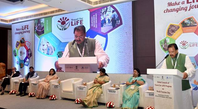 ‘ट्रैवल फॉर लाइफ’ कार्यक्रम मिशन लाइफ का हिस्सा है जो हमारी धरती को टिकाऊ बनाने का मार्ग प्रशस्त करता है: अजय भट्ट