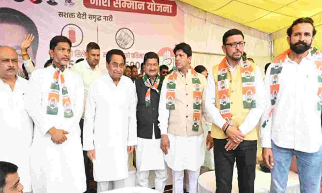 दलबदल : भाजपा के पूर्व सांसद को कमलनाथ ने कांग्रेस में शामिल कराया