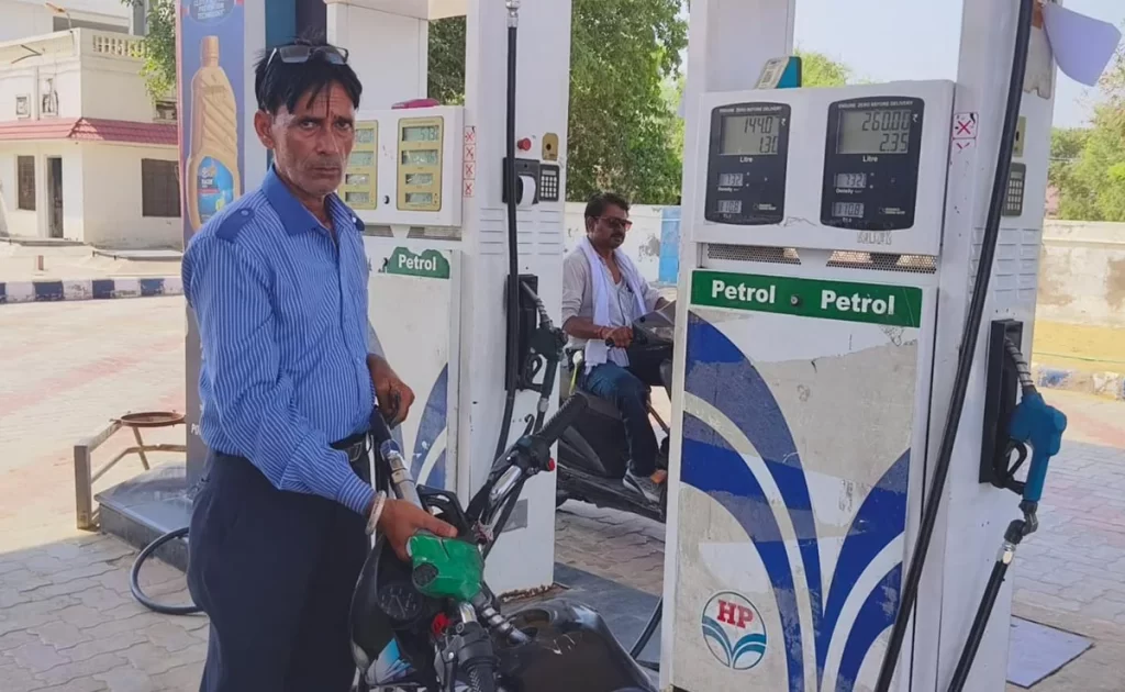 राजस्थान में पेट्रोलियम डीलर्स एसोसिएशन दो दिन तक बंद किया पेट्रोल पंप, अनिश्चितकालीन हड़ताल की दी धमकी